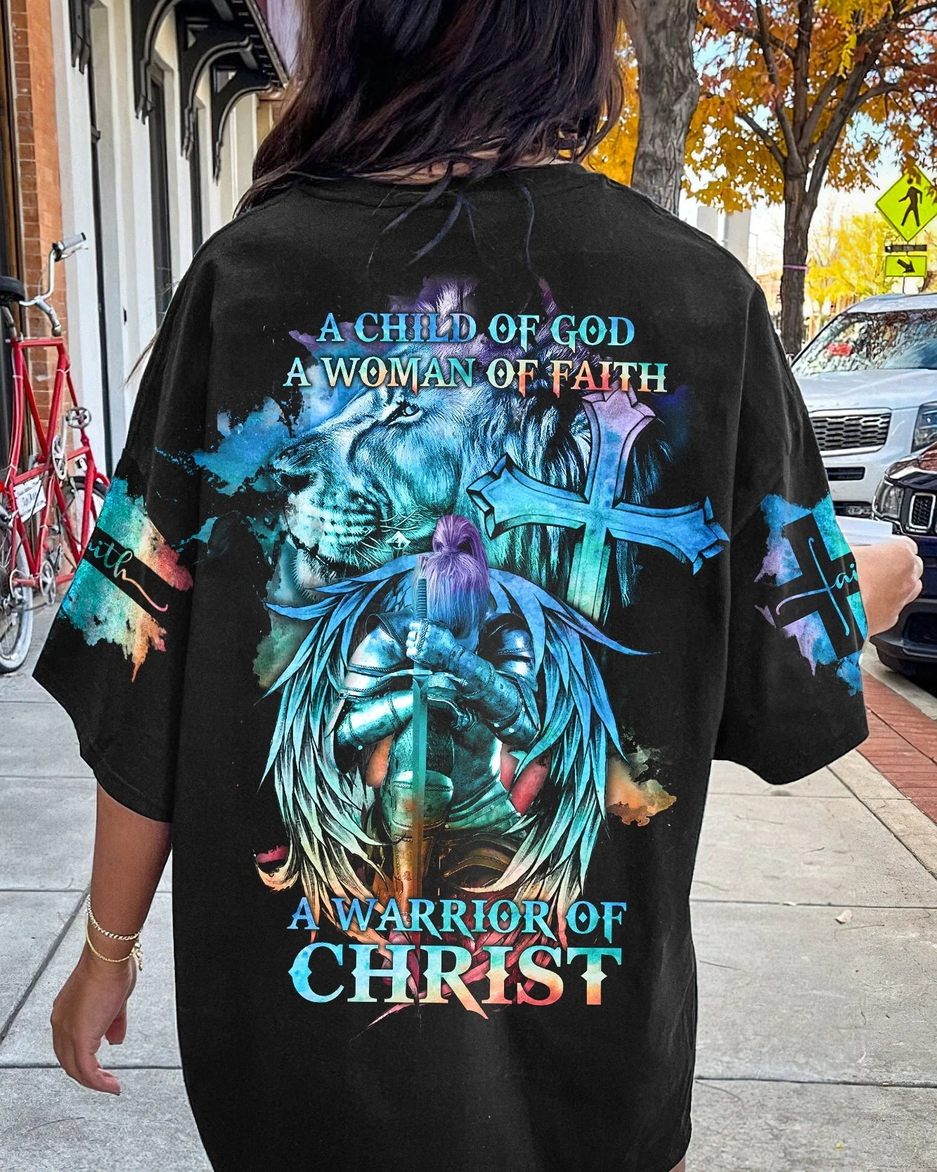 A Child Of God A Woman Of Faith Lion Warrior Women's All Over Print Shirt - Ri2406235