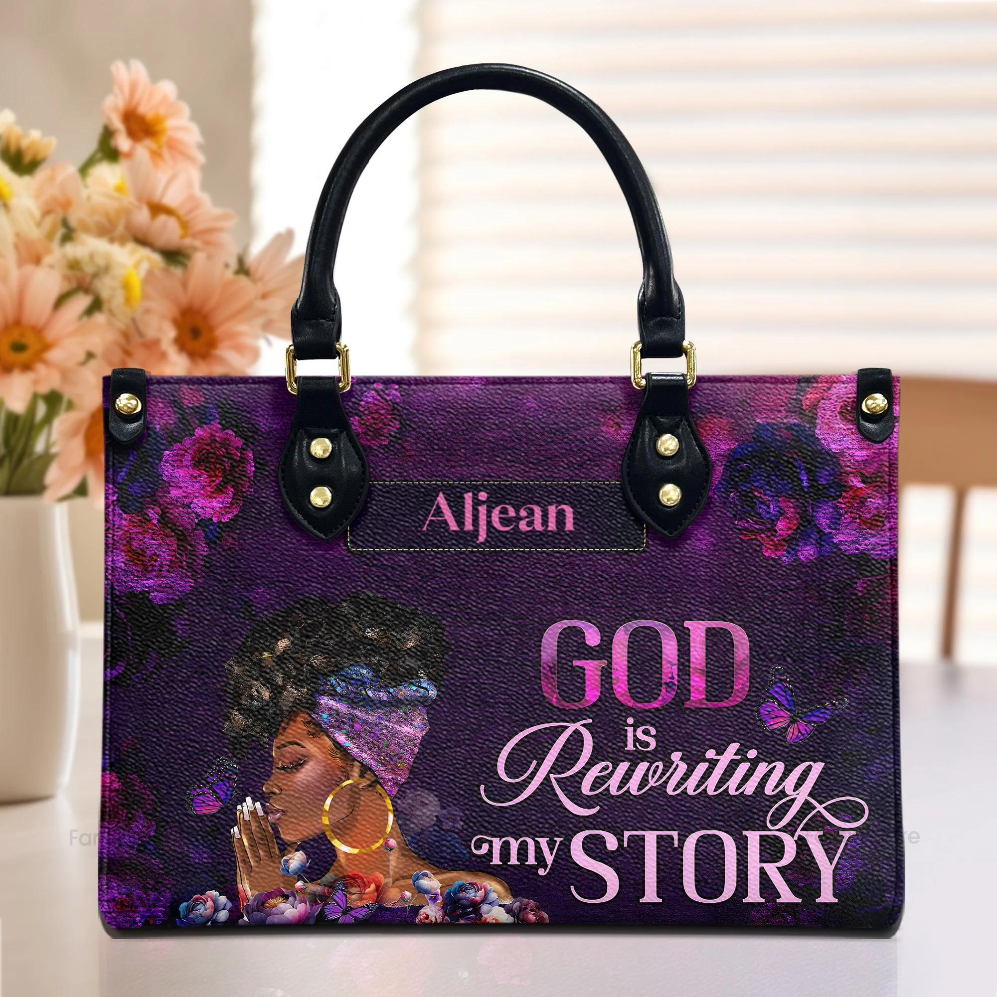 God Is Rewriting My Story - Personalized Christian Leather Handbag - Gift For Black Women | HD95