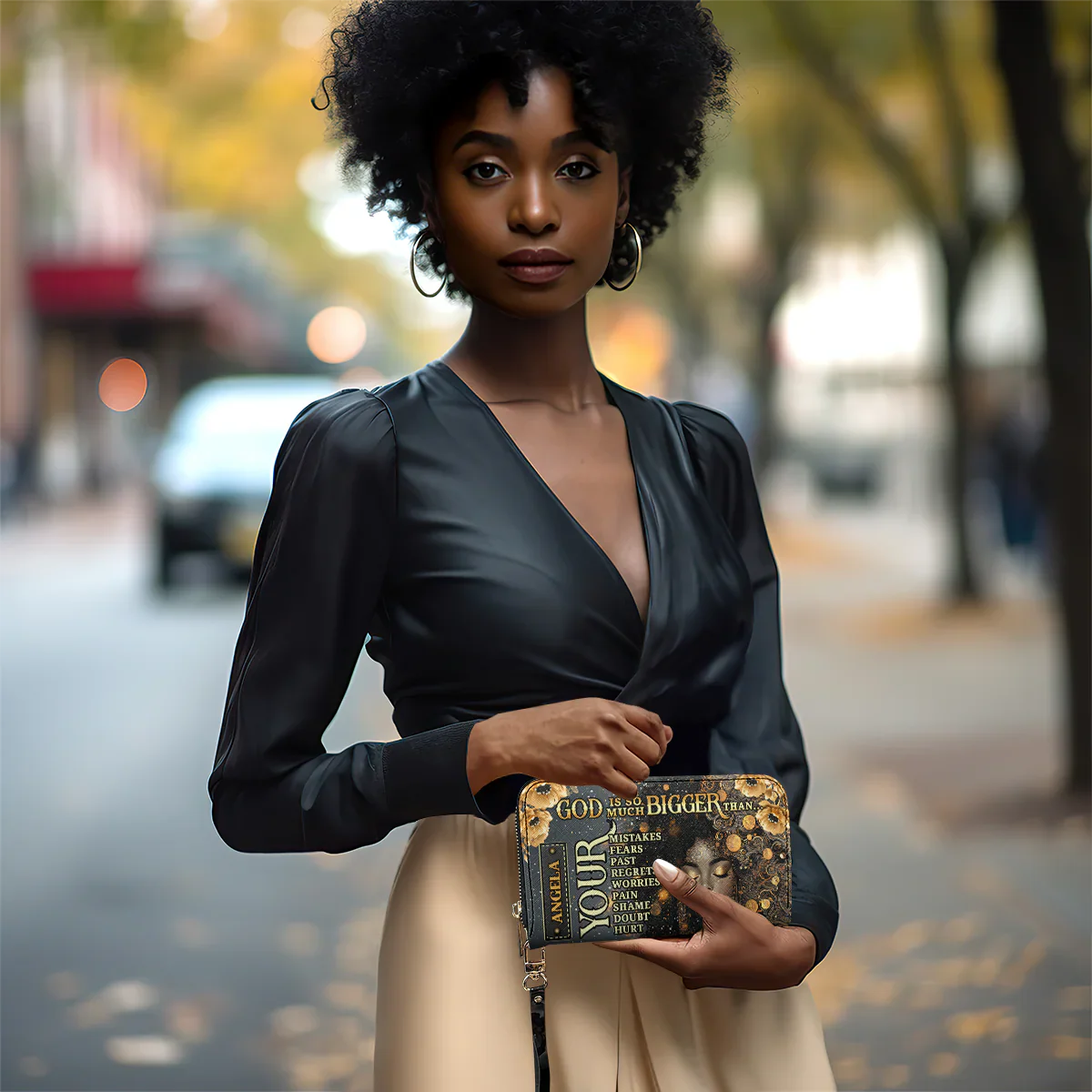 God Is So Much Bigger - Personalized Christian Art Leather Clutch Purse - Gift For Black Women - Image 3