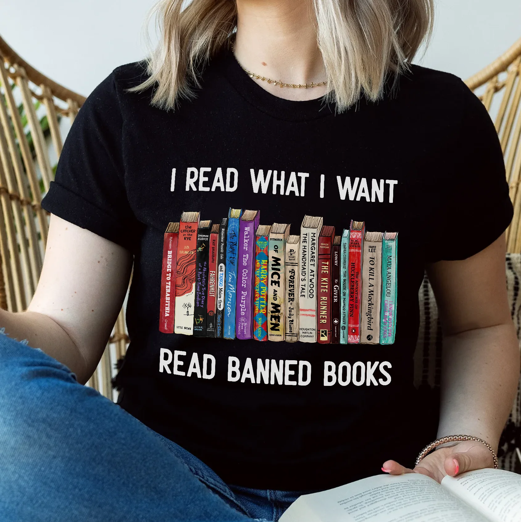 I Read What I Want Read Banned Books Book Lover Gift T-Shirt - Image 5