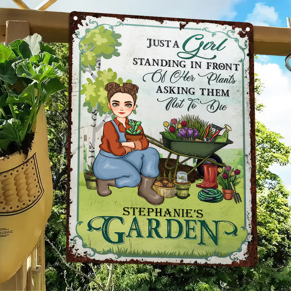 Just A Girl Standing In Front Of Her Plants Asking Them Not To Die - Personalized Metal Sign - Gift For Mom, Grandma, Mothers Day, Plant Lovers | GR17 NA94 - Image 3