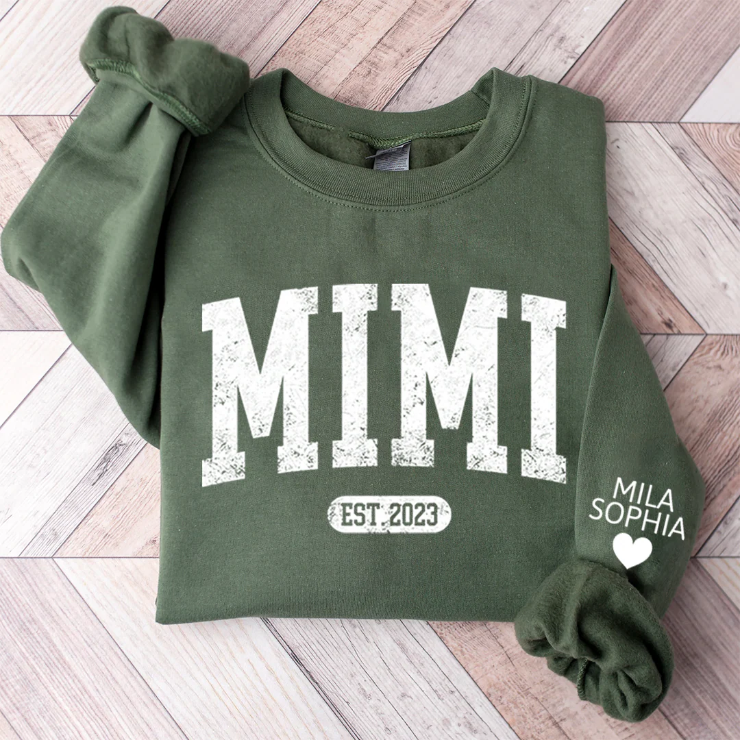 Mimi Est with Granddaughter and Grandson Names - Personalized Sweatshirt With Design On Sleeve - Gift For Grandma, Mom, Wife - NH96 - Image 11