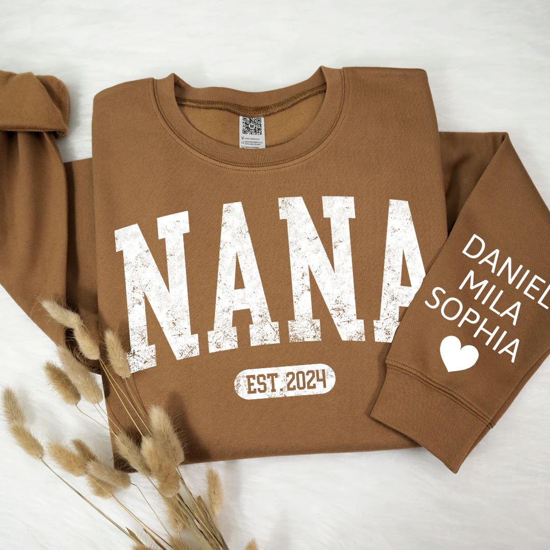 Mimi Est with Granddaughter and Grandson Names - Personalized Sweatshirt With Design On Sleeve - Gift For Grandma, Mom, Wife - NH96 - Image 9