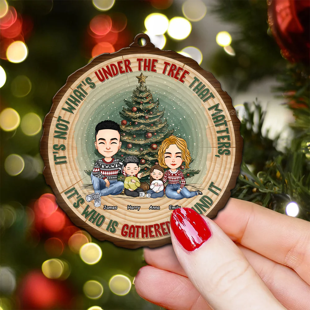 Who Is Gathered Around It - Personalized Wood Ornament - Gift For Family Members - CL33 NA94 - Image 4